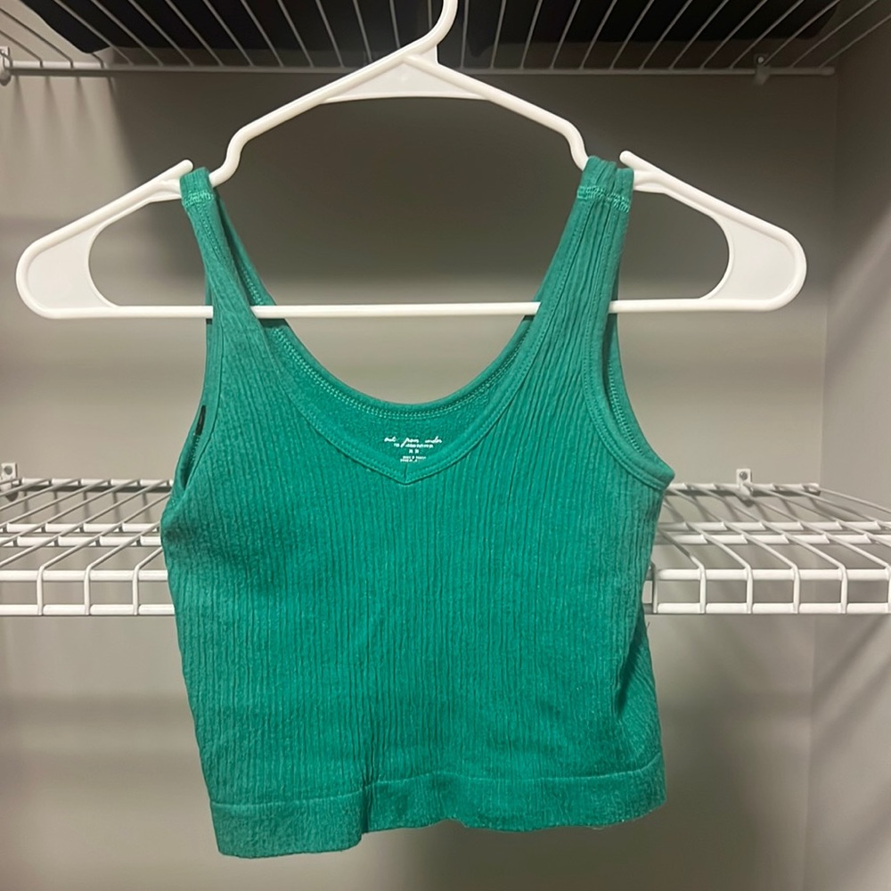 NWOT * Urban Outfitters Green Ribbed Tank Top Size Medium